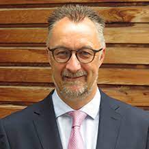 [john_hemingway:MEDIASTORE_LEAF]@180dc86b